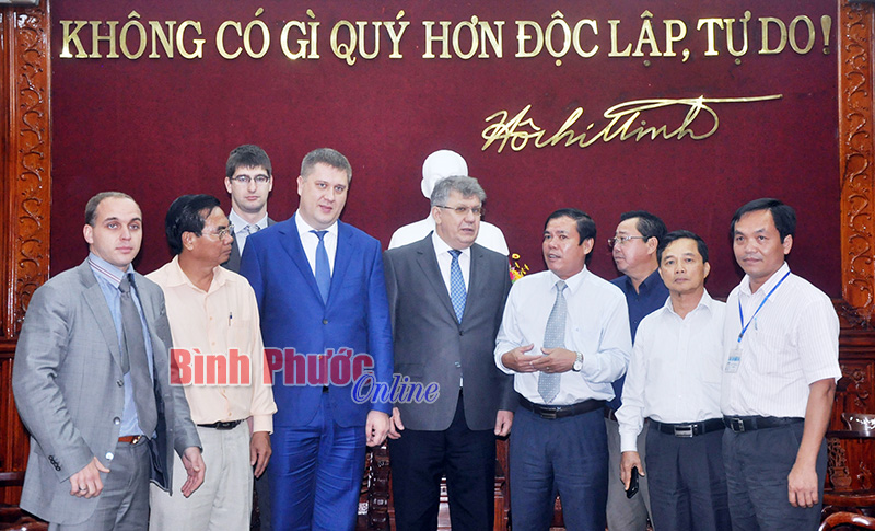 Tập đo&agrave;n Gazprom t&igrave;m hiểu hợp t&aacute;c đầu tư tại B&igrave;nh Phước