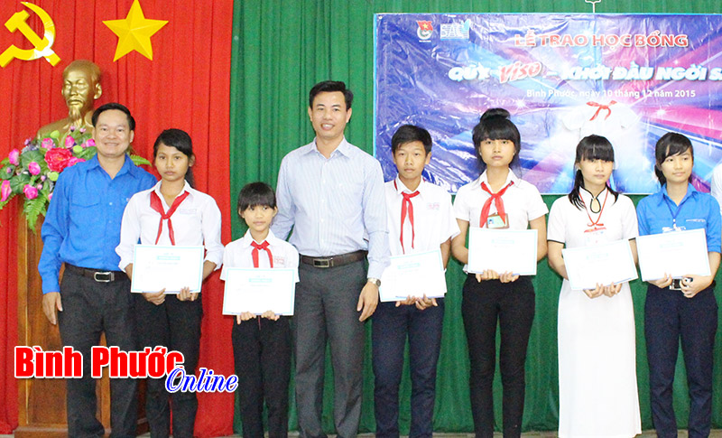 Tỉnh đo&agrave;n triển khai Nghị quyết Đại hội Đảng bộ tỉnh lần thứ X