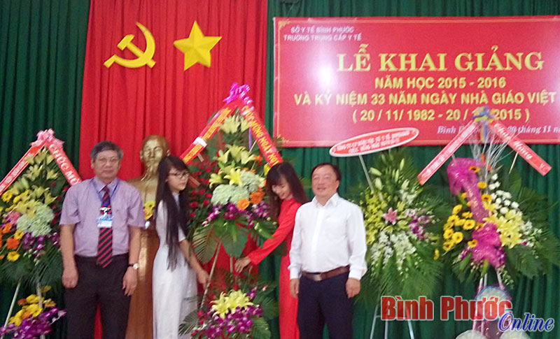 Trường trung cấp Y tế khai giảng năm học mới