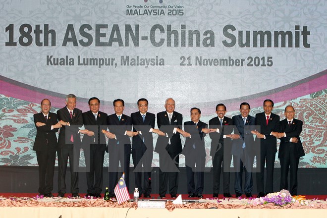 Hội nghị ASEAN: Thủ tướng đề nghị kh&ocirc;ng qu&acirc;n sự h&oacute;a Biển Đ&ocirc;ng