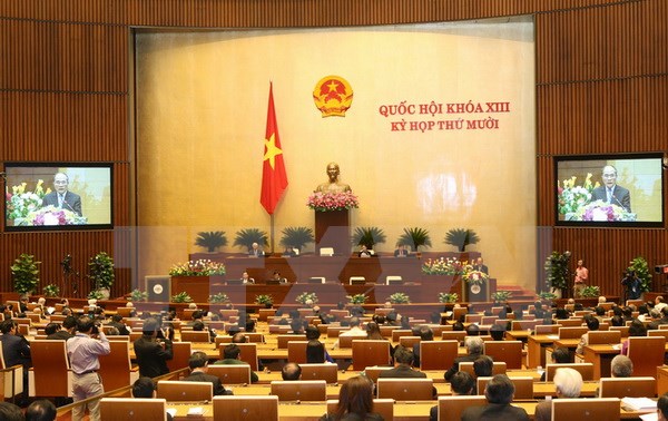 Kỳ họp thứ 10 - Thắng lợi của tinh thần đổi mới v&agrave; sự đồng thuận