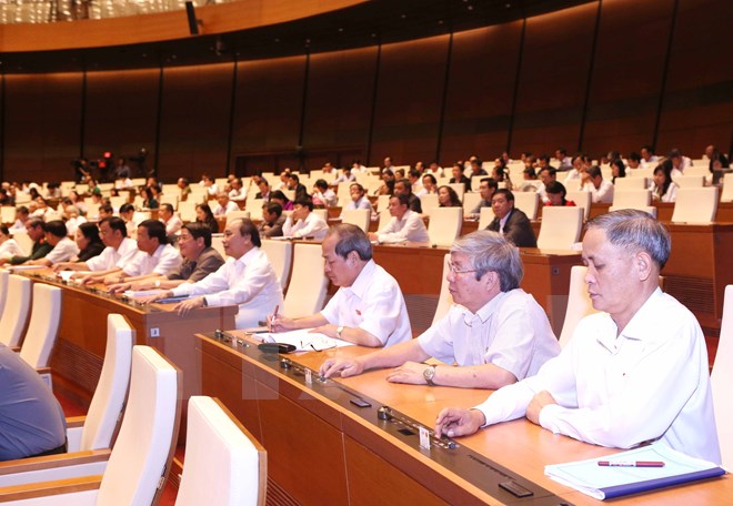 Th&ocirc;ng qua dự thảo luật D&acirc;n sự sửa đổi, thi h&agrave;nh từ đầu 2017