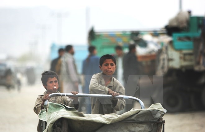 Bảo hộ xã hội - chìa khóa giúp tiêu diệt "giặc đói nghèo"