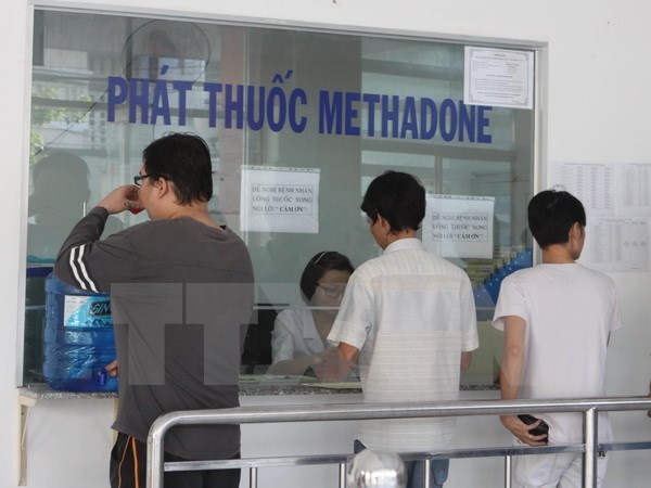 Mỗi năm Việt Nam có thêm khoảng 14.000 trường hợp nhiễm mới HIV