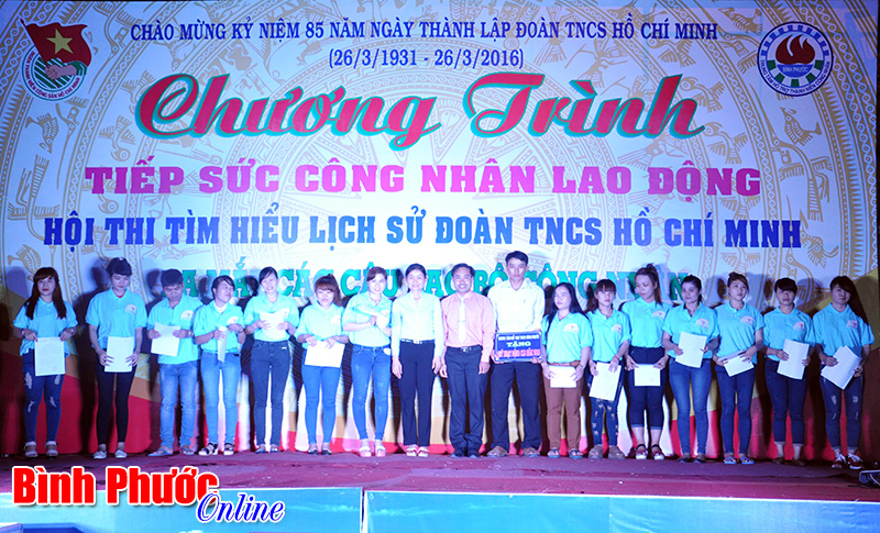 Trung tâm hỗ trợ thanh niên tổ chức hội thi tìm hiểu lịch sử Đoàn TNCS Hồ Chí Minh