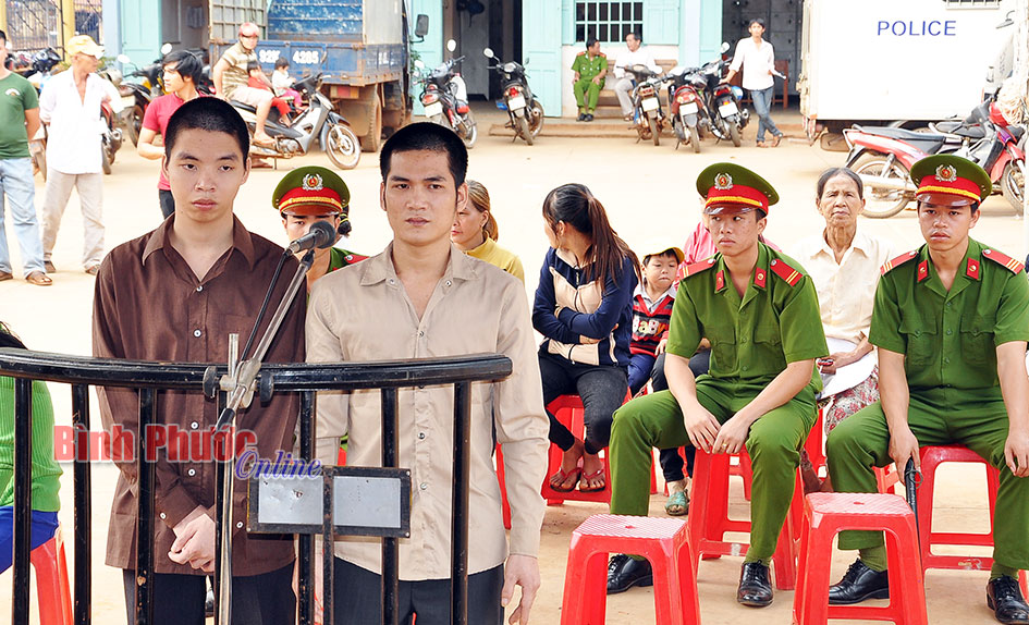 33 th&aacute;ng t&ugrave; cho hai kẻ trộm cắp t&agrave;i sản