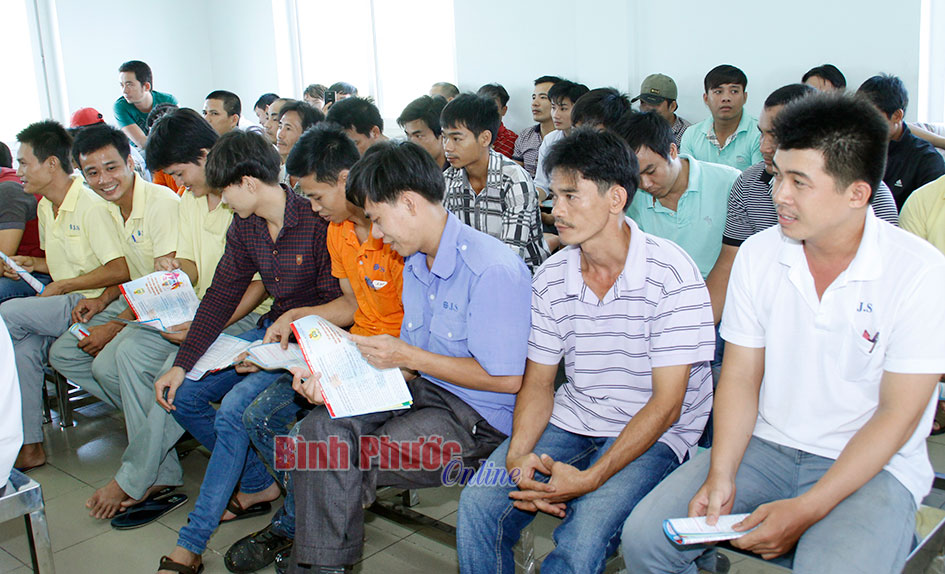 Tiền lương tháng đóng BHXH bắt buộc