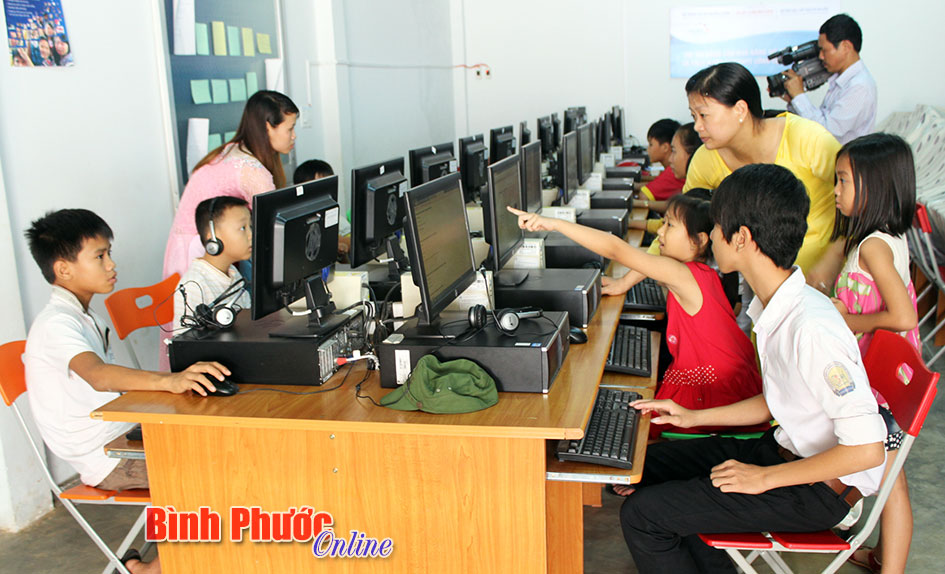 Internet trên mọi nẻo đường Bình Phước