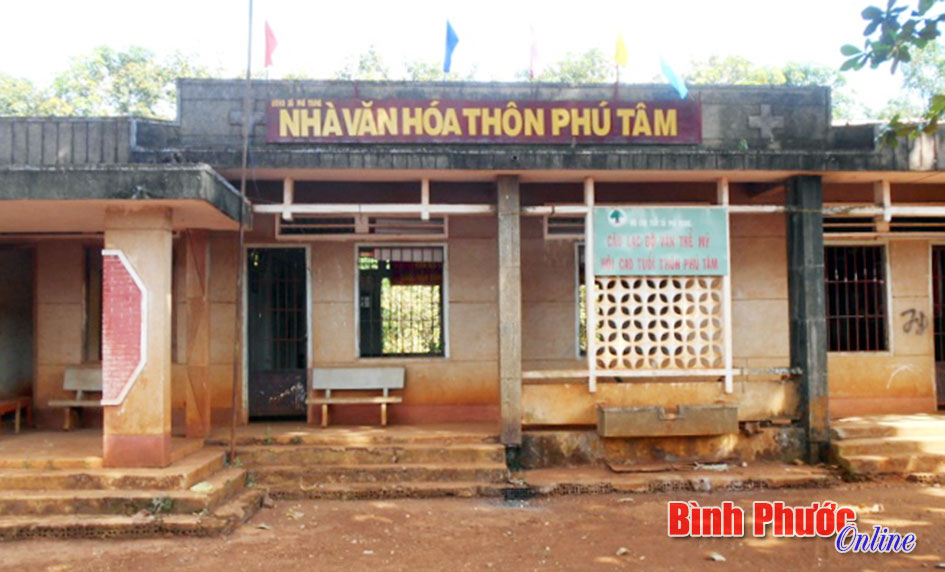 Khi n&agrave;o th&ocirc;n Ph&uacute; T&acirc;m c&oacute; nh&agrave; văn h&oacute;a?