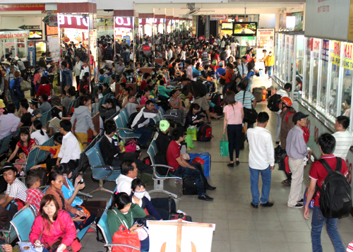 Phụ thu giá xe tết Bính Thân không quá 60% mức kê khai hiện tại