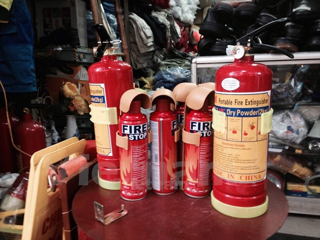 Cần đào tạo kỹ năng sử dụng thiết bị chữa cháy cho người lái ôtô