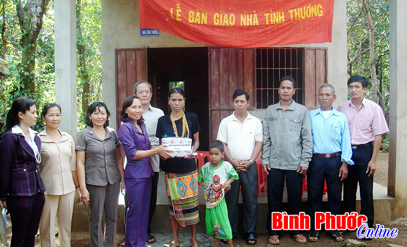 Bù Đăng: Nhiều hoạt động hỗ trợ hội viên phụ nữ thoát nghèo