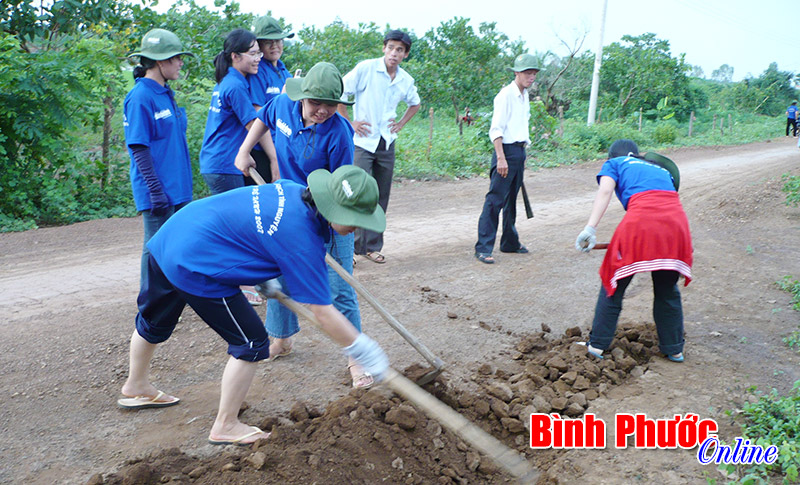 Bù Đốp đẩy mạnh hoạt động bảo vệ môi trường