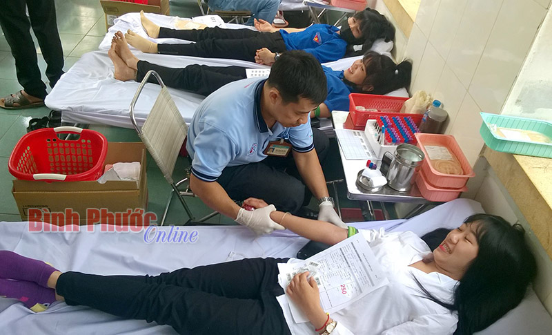 Bù Đốp: đợt 1/2016 đạt 107% chỉ tiêu hiến máu