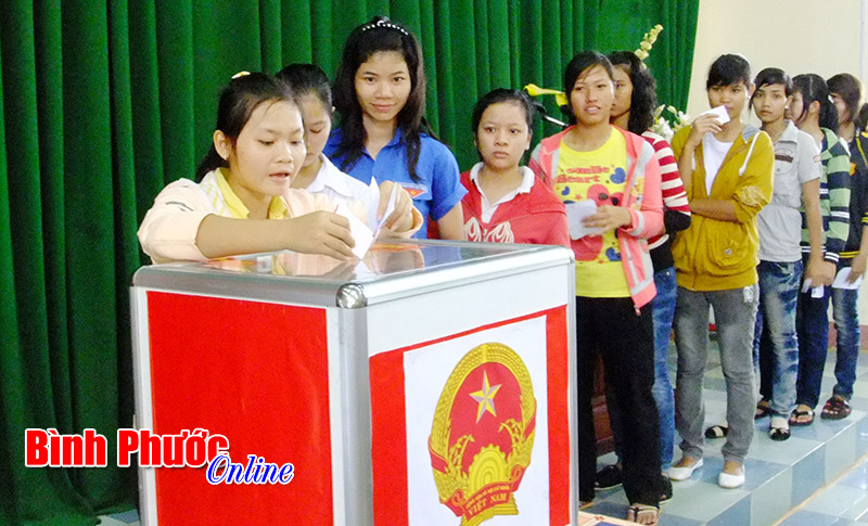 Cần tỉnh t&aacute;o trước những thủ đoạn ph&aacute; hoại cuộc bầu cử Quốc hội kh&oacute;a XIV