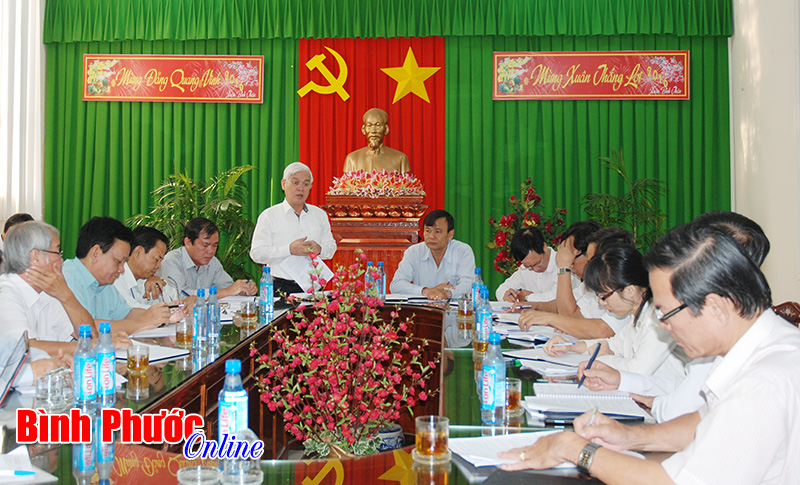 B&iacute; thư Tỉnh ủy Nguyễn Văn Lợi l&agrave;m việc với Huyện ủy Đồng Ph&uacute;