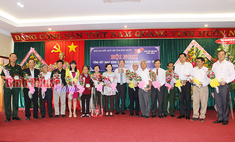 Đo&agrave;n đại biểu Quốc hội B&igrave;nh Phước khẩn trương hơn, tr&iacute; tuệ hơn