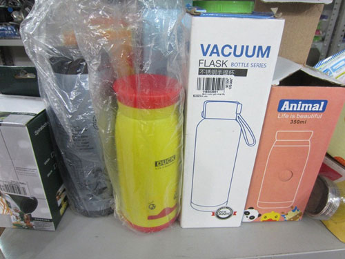 Hai chất kịch độc trong bình giữ nhiệt Trung Quốc giết người rất nhanh