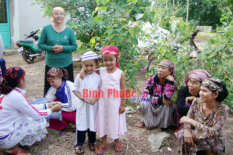 Bất cập trong tổng điều tra hộ nghèo, cận nghèo theo tiếp cận đa chiều