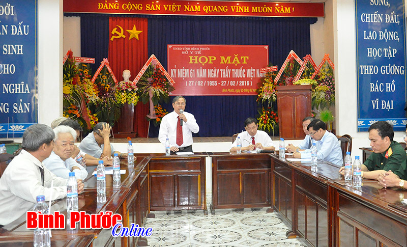 Họp mặt kỷ niệm 61 năm Ng&agrave;y Thầy thuốc Việt Nam