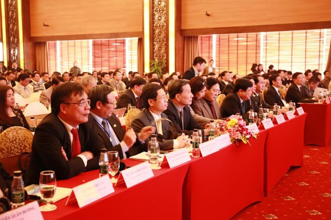 Hơn 10 tỉnh ký thỏa thuận liên kết phát triển du lịch Bắc-Nam Trung bộ