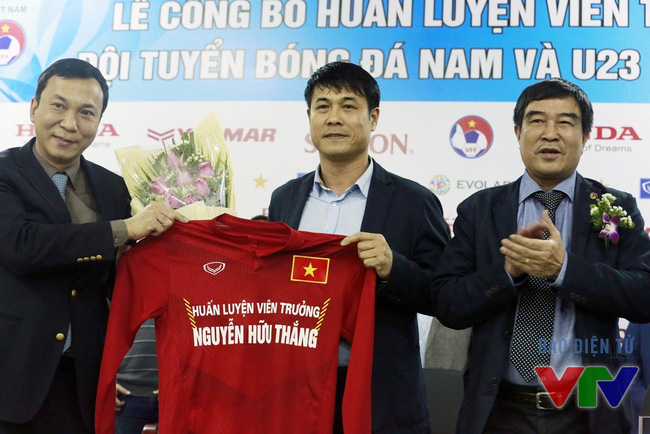 Bóng đá Việt và giấc mơ về lối chơi đẹp
