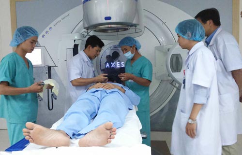 Đưa Trung tâm Ung bướu tại Huế vào hoạt động