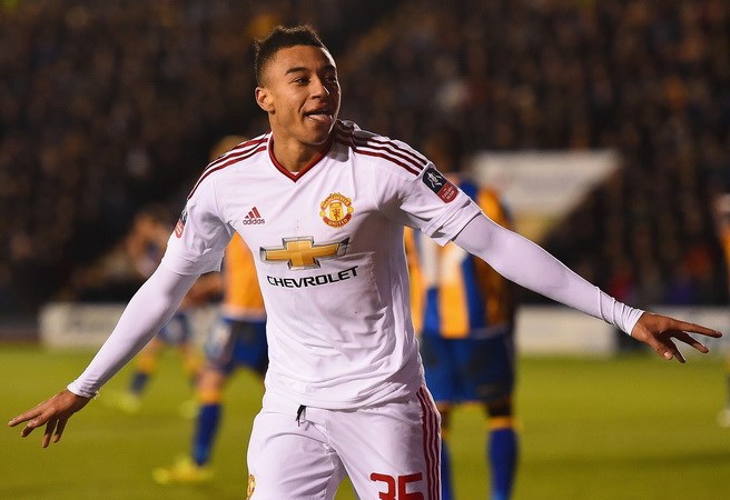 Manchester United vào tứ kết FA Cup sau chiến thắng tưng bừng