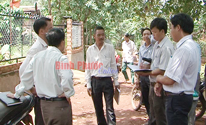 Khi chủ tịch UBMTTQ Việt Nam x&atilde; l&agrave; thường vụ đảng ủy