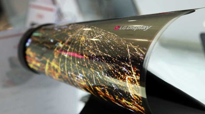 LG ra mắt siêu phẩm màn hình mỏng, cuốn được như tờ báo