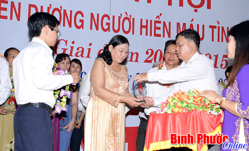 Những điển hình hiến máu ở Bình Long