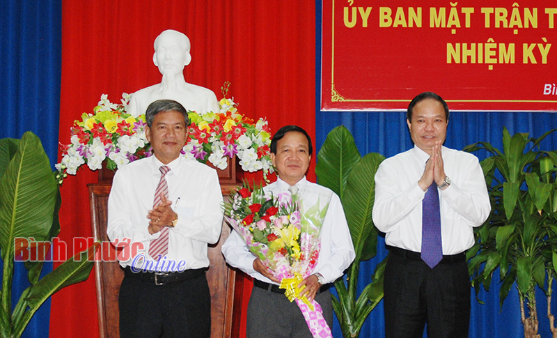 &Ocirc;ng Nguyễn Quang Toản giữ chức vụ Chủ tịch Ủy ban MTTQ Việt Nam tỉnh