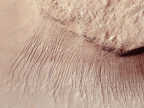 NASA phải hoãn kế hoạch thám hiểm trong lòng Sao Hỏa