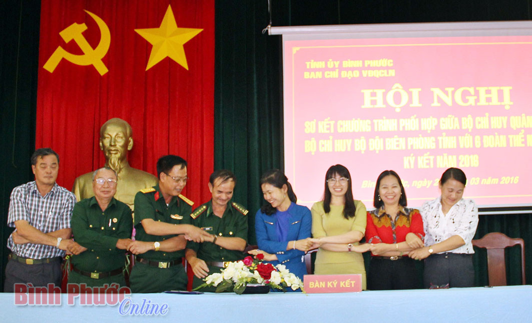 Đổi mới phương thức hoạt động để vận động quần ch&uacute;ng hiệu quả