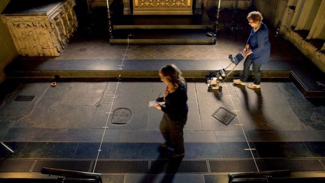 Làm rõ nghi vấn về việc hộp sọ của Shakespeare bị đánh cắp