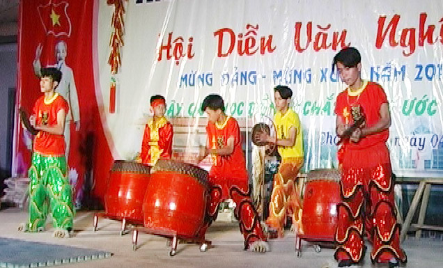 Hội diễn văn nghệ gây quỹ chắp cánh ước mơ
