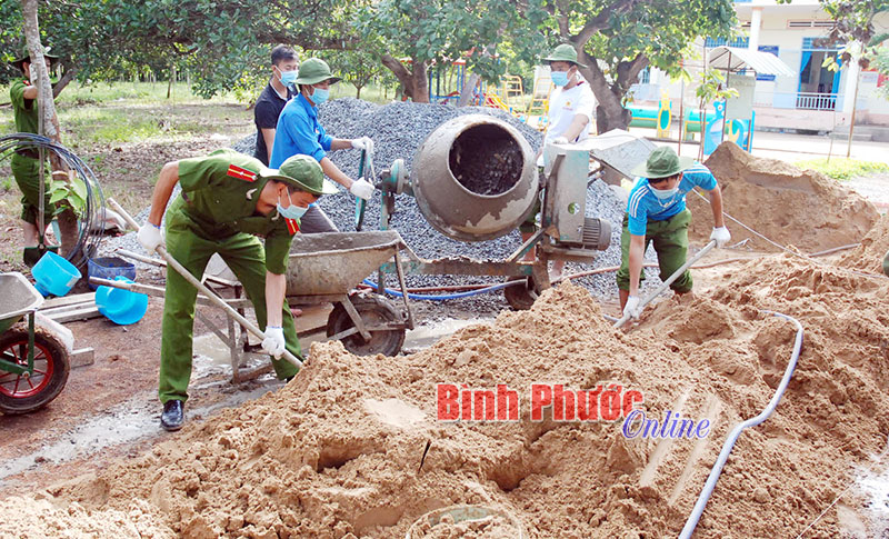 T&acirc;n Lợi vượt kh&oacute; ph&aacute;t triển