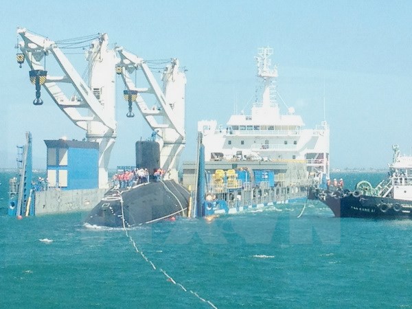 T&agrave;u ngầm lớp Kilo thứ 5 đ&atilde; v&agrave;o vịnh Cam Ranh an to&agrave;n