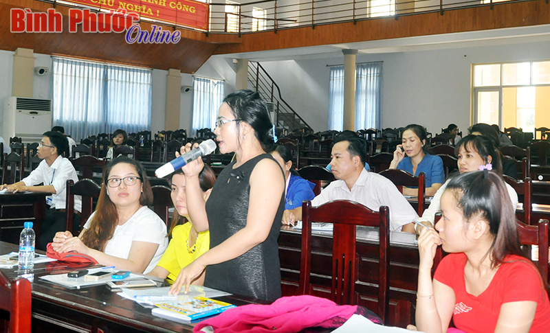 Vé máy bay công tác, hiếu hỉ, du lịch, tiền thưởng có phải chịu thuế TNCN?