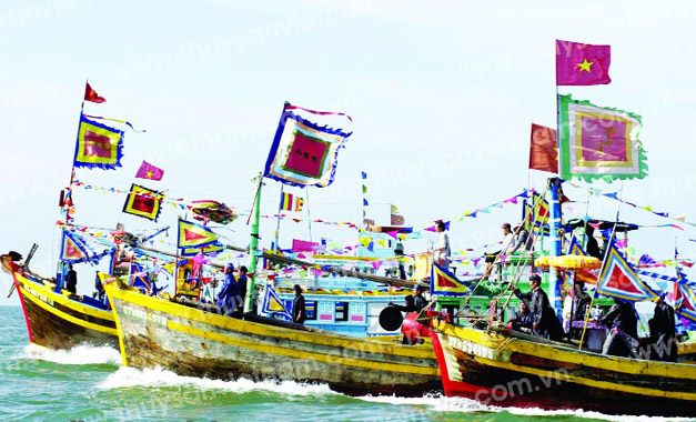 Lễ hội Cầu ngư của cư d&acirc;n miền biển
