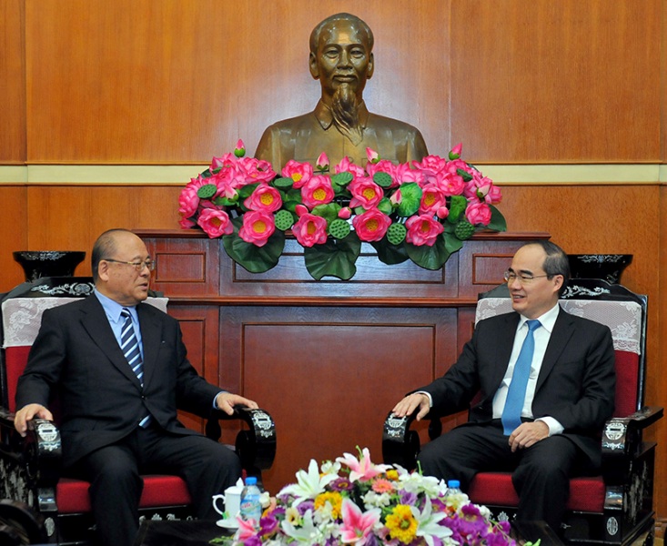 Đại học Việt - Nhật, biểu tượng của hợp t&aacute;c Việt Nam - Nhật Bản