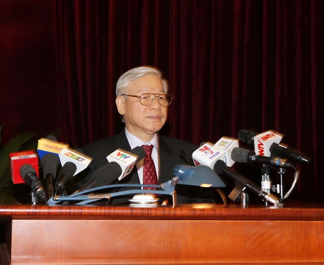 Tổng B&iacute; thư: Người l&agrave;m c&ocirc;ng t&aacute;c c&aacute;n bộ phải li&ecirc;m ch&iacute;nh, trong s&aacute;ng