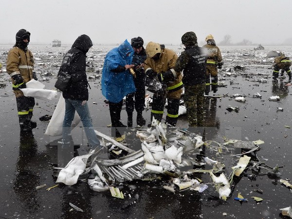 Tìm thấy hộp đen của máy bay Boeing 737 bị rơi ở Nga