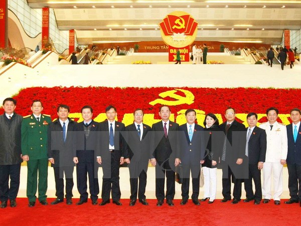 Đại hội XII của Đảng: Tiếp tục thảo luận c&ocirc;ng t&aacute;c nh&acirc;n sự