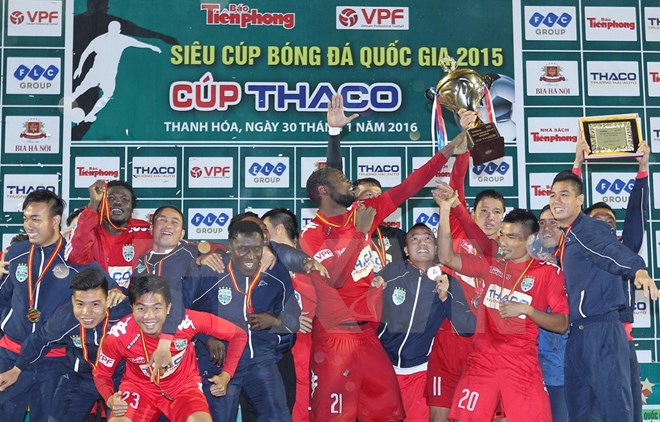 Thắng Hà Nội T&T, Becamex Bình Dương giành siêu cúp Quốc gia 2015