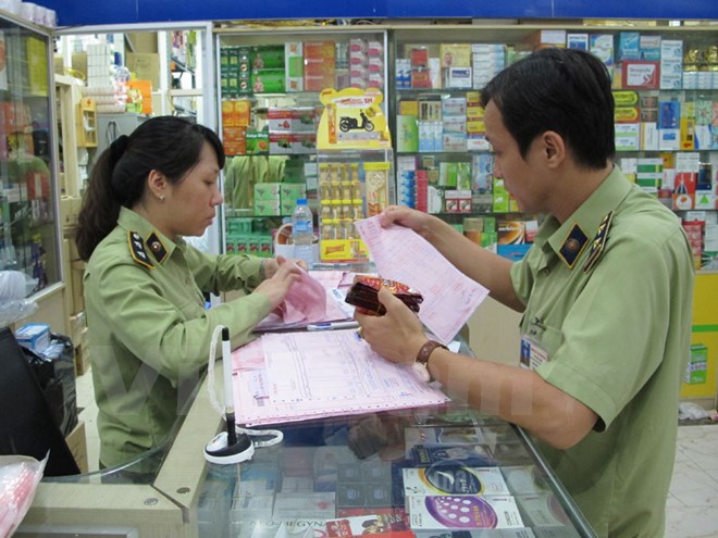 "Vẫn c&oacute; một bộ phận b&aacute;c sỹ ăn hoa hồng, chiết khấu để ti&ecirc;u thụ thuốc"