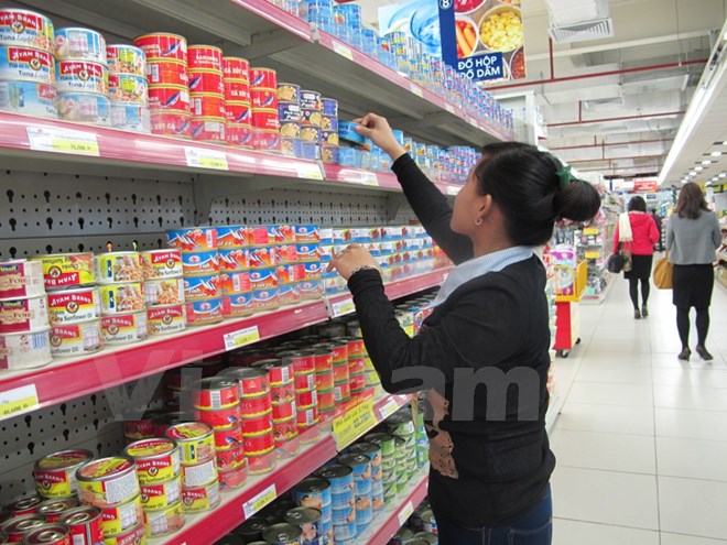 Hàng Việt trước xu hướng thôn tính của các đại gia bán lẻ ngoại