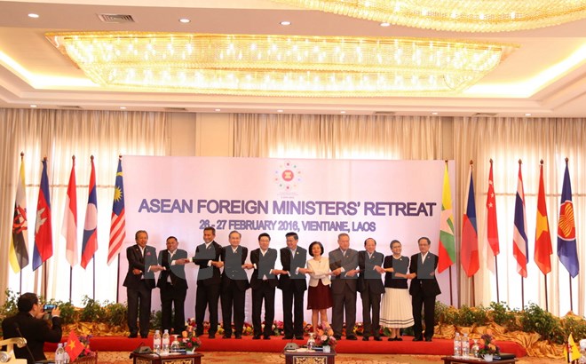 Khai mạc Hội nghị hẹp Ngoại trưởng ASEAN tại thủ đô Vientiane