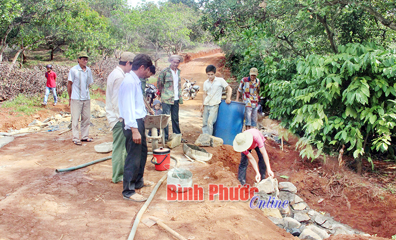 Nhiều kh&oacute; khăn ở x&atilde; Đường 10