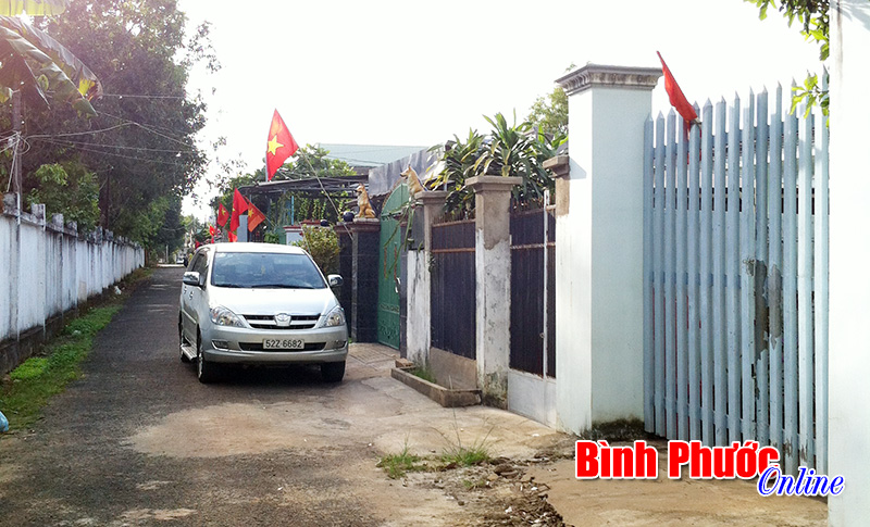 Xóm “liều” vào xuân